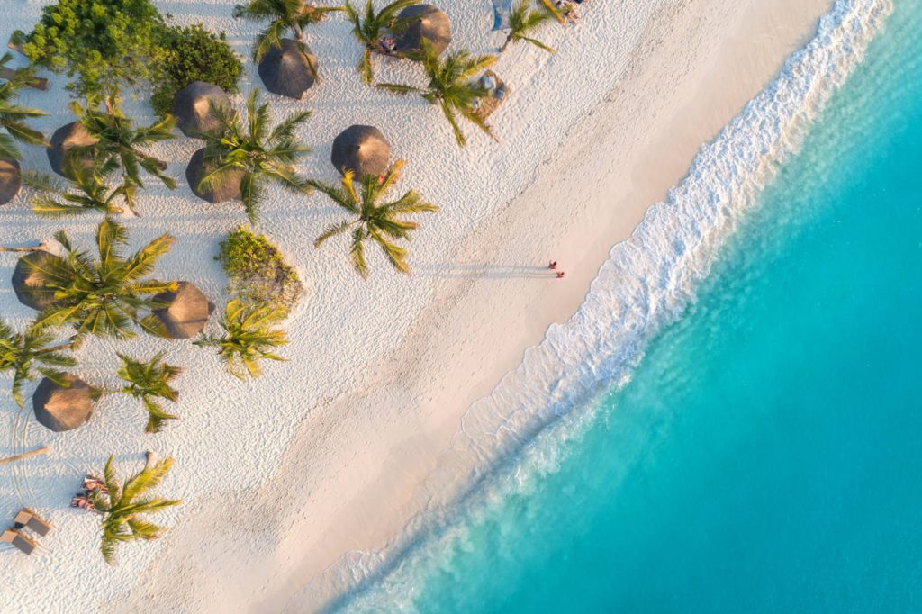 Partez à Zanzibar à deux avec African Trackers