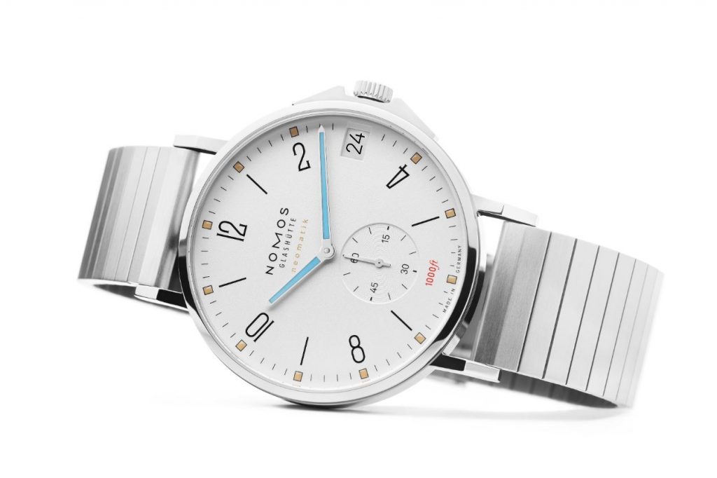 Une montre sport-chic par excellence
